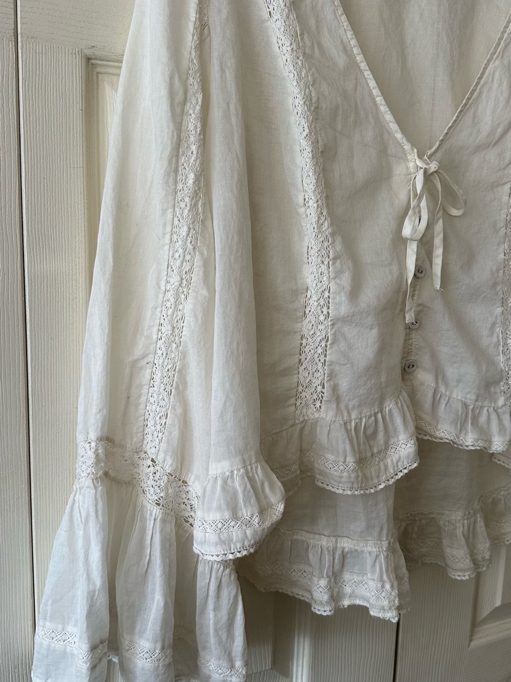 Torrid Festi Bohemian/Cottage Core Cream Ruffle Peasant Blouse - Picture 6 of 10